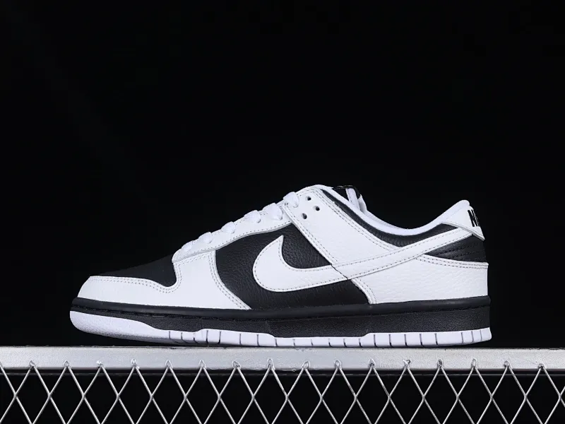 All Categories Nk SB Dunk Series Nk SB Dunk Low Low-top Sneakers Nk Dunk Low "Reverse Panda" White and Black Reverse Panda SB Smashing Backboard Fashion Casual Sneakers FD9064-011